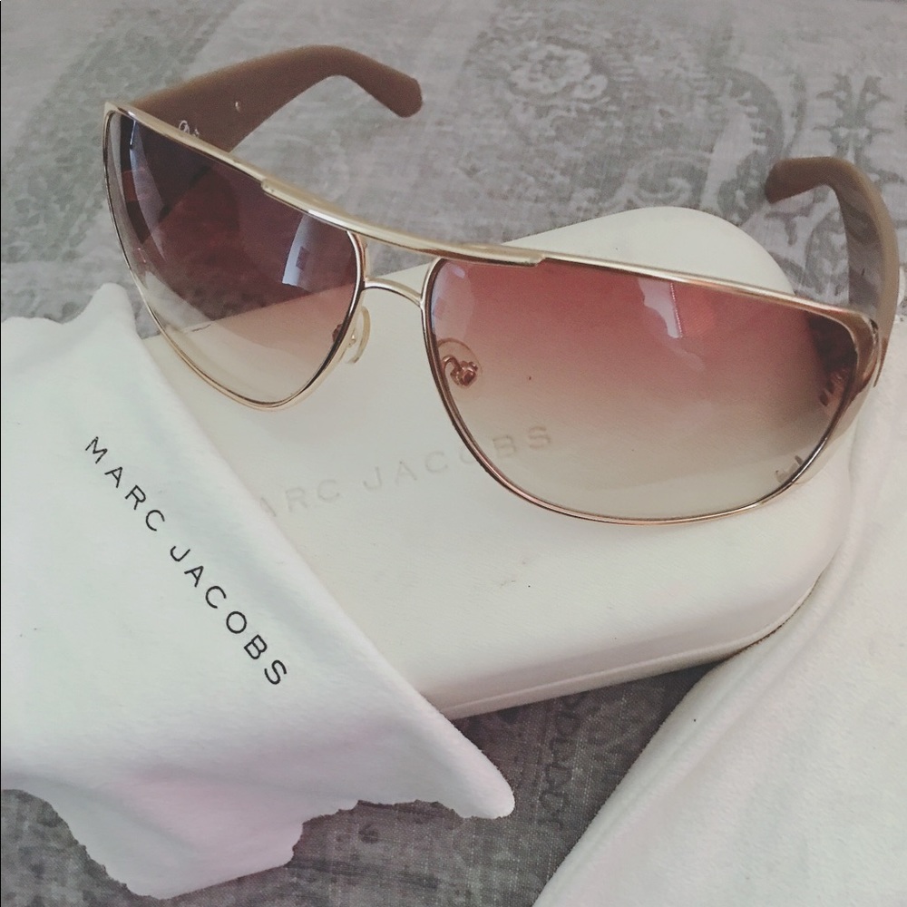 Marc Jacobs sunglasses